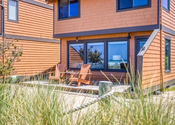 Breakers Beach House 1