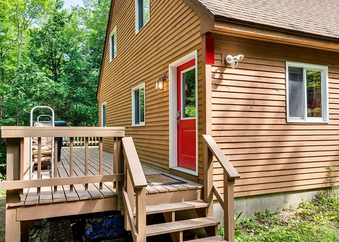 Bartlett Vacation Rental W/ Wraparound Deck!