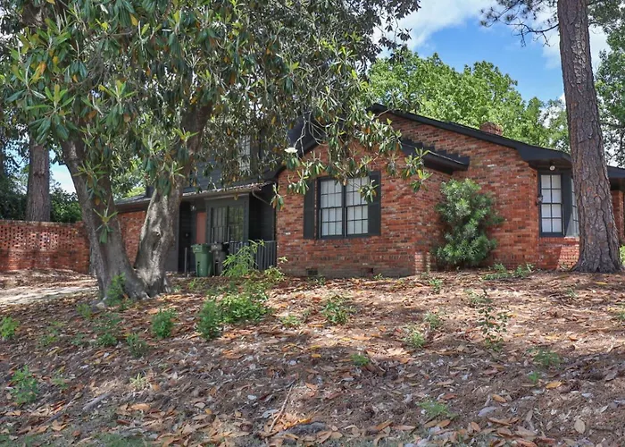 Group Getaway 6Br Near Fort Benning Huge Kitchen Private Yard