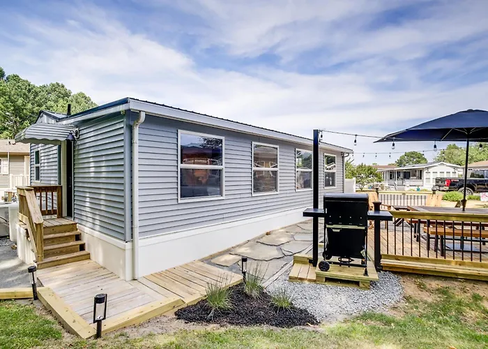 Patio, Pool Access! Coastal Ocean Pines Cottage