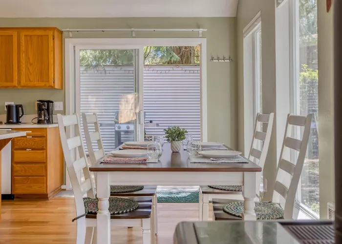 Cedar Grove - Meredith Lodging