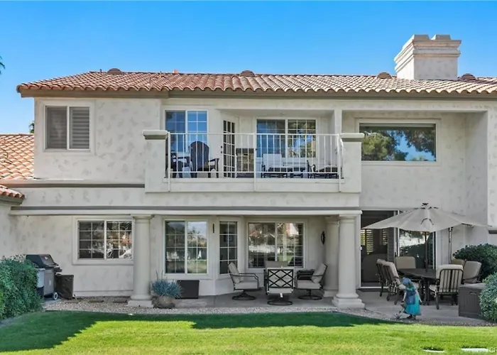 Muirfield House In Desert Falls Cc