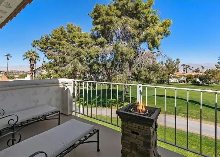 Muirfield House In Desert Falls Cc