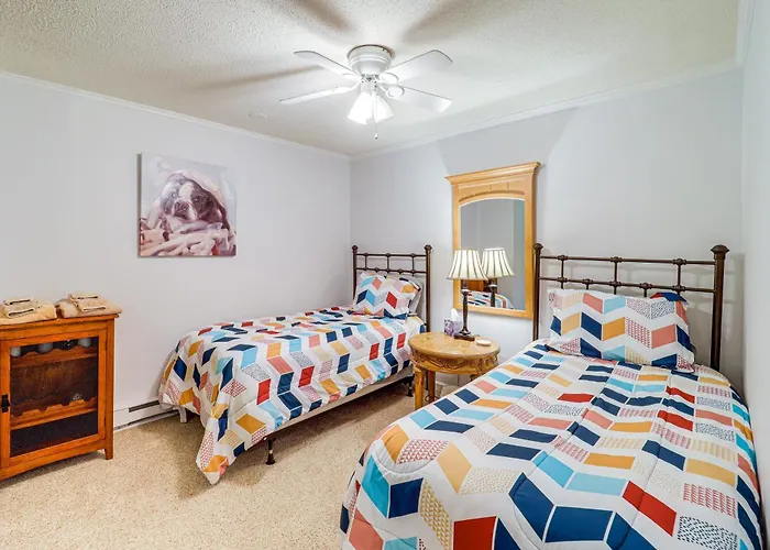 3 Mi To Slopes! Mtn-View Condo In Banner Elk