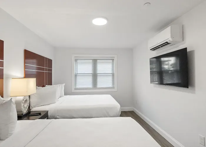 Safari Apartments