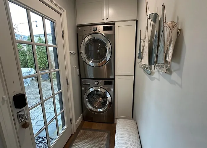 Beautifully Renovated 2 Bed 2 Bath Private Home