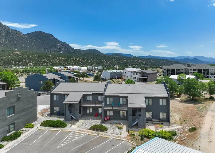Coyote Condo - Pet-Friendly Downtown Mountain View