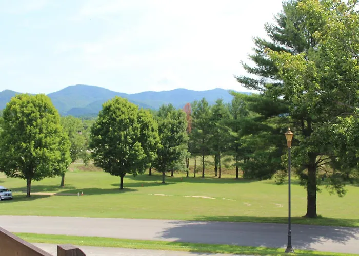 Highland Manor Inn