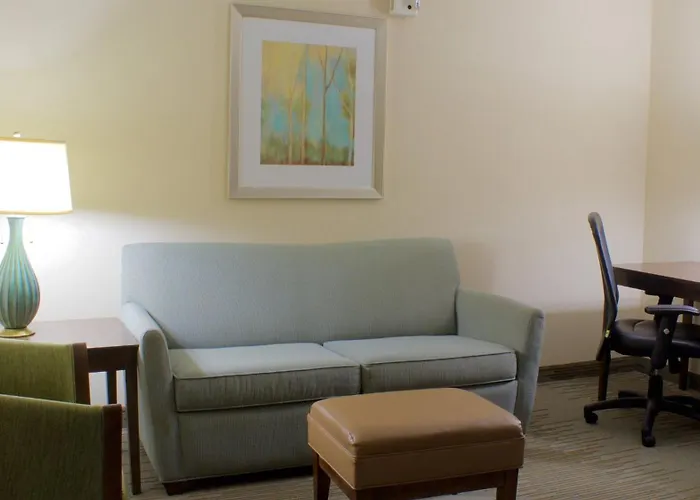 Holiday Inn Express Hotel & Suites-St. Paul By Ihg