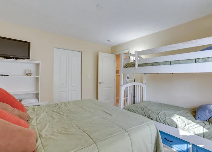 Lake Cumberland Resort Condo W/ Direct Lake Access