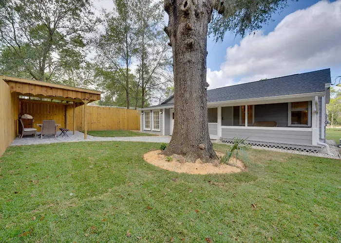 Apopka Home W/ Yard & Grill Near Wekiwa Springs!