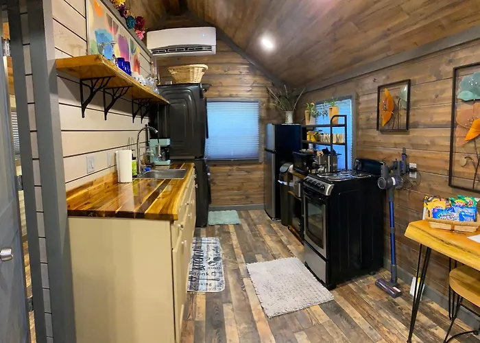 Carlton Cabin At Lake Of Egypt 500 Sq Ft