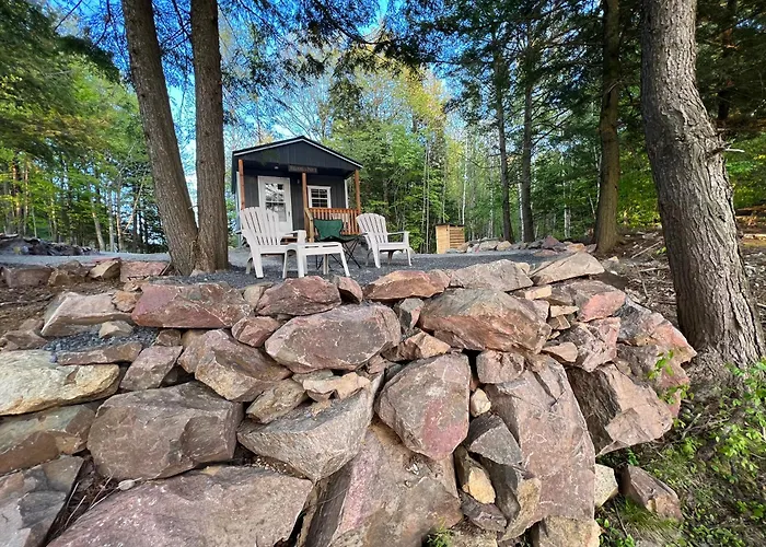 Harrisville Love Shack