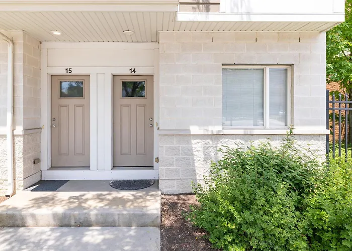 Luxury Downtown Townhome Unit 14