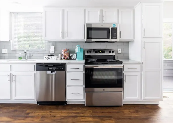 Luxury Downtown Townhome Unit 14