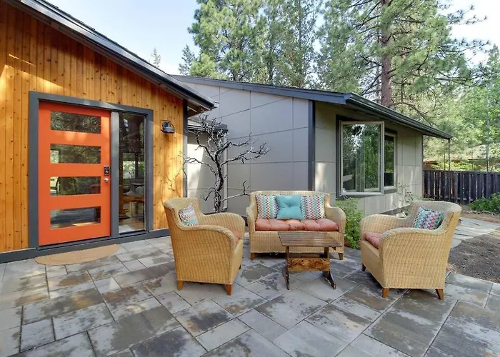 2 Master Suites, Fenced Yard, Hot Tub