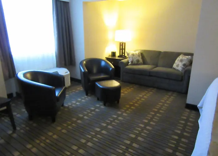The Lodge At Headwaters