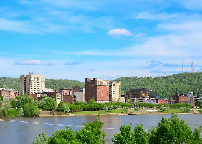 Holiday Inn Weirton-Steubenville Area