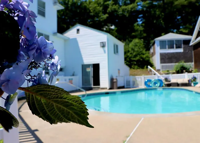 Sea View Motel