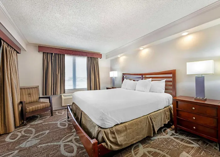 Best Western Plus Mid Nebraska Inn & Suites