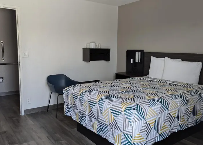 Motel 6-Victoria, Tx
