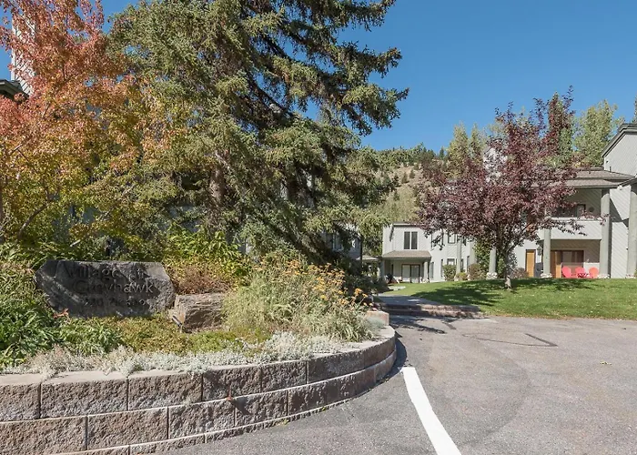 Greyhawk Condo 09