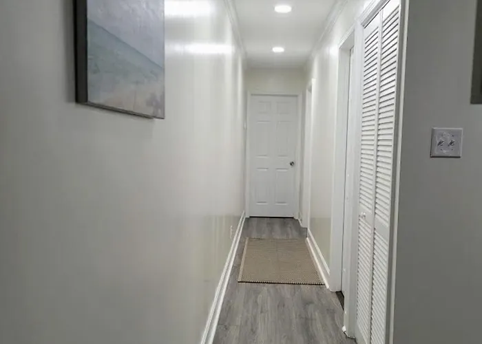 Renovated 2 Bed Walltown Home Walk To Duke! A