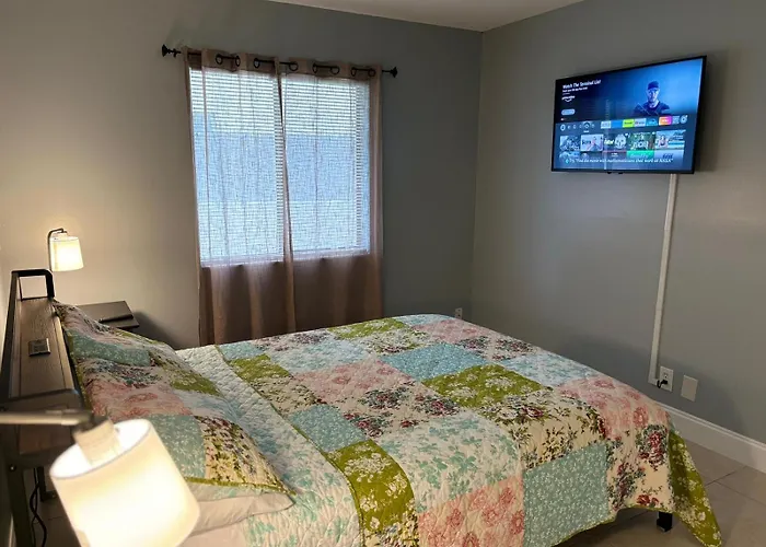 Coastal Breeze - 2Br Apartment