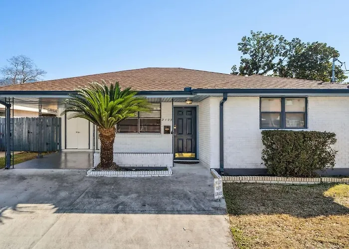 Nola - 2Bd -Vacation Hub