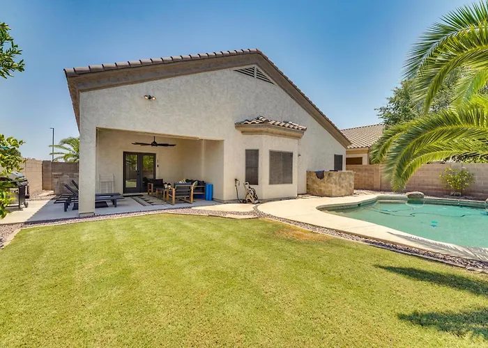 Heated Pool, Furnished Patio! Gilbert Getaway