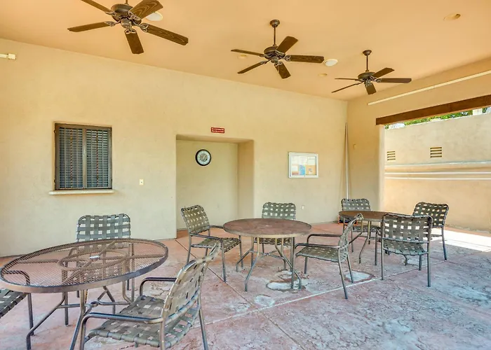 Tubac Adobe Townhome: Shop, Golf, Explore & More!