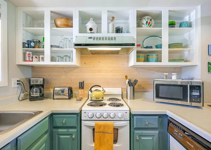 Dog-Friendly Pagosa Springs Studio: Grill & Views!