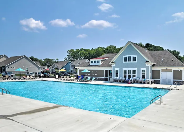 5 Mi To Bethany Beach: Retreat W/ Pool Access