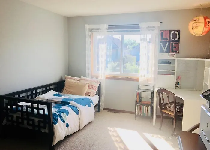 Dream House, A Creative Escape In The Heart Of Powderhorn