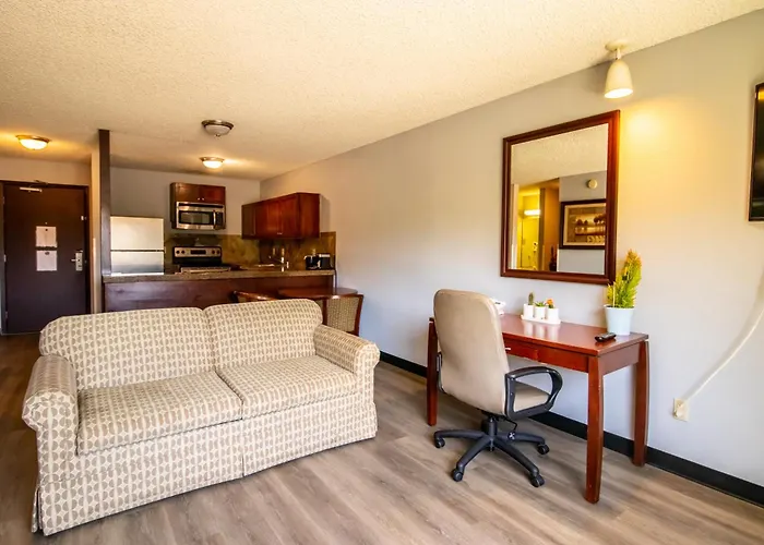 Red Lion Inn & Suites Vancouver