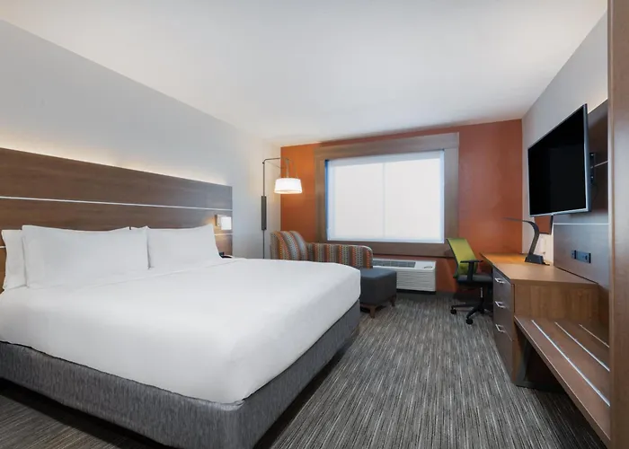 Holiday Inn Express & Suites - Colorado Springs South I-25 By Ihg