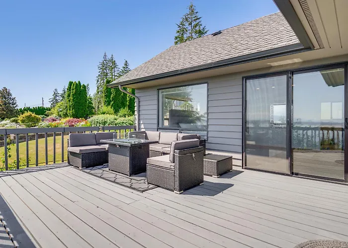 Spacious Camano Home W/ Hot Tub & Water Views!