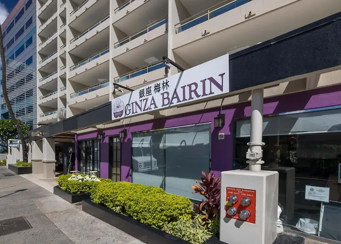Regency On Beachwalk Waikiki By Outrigger