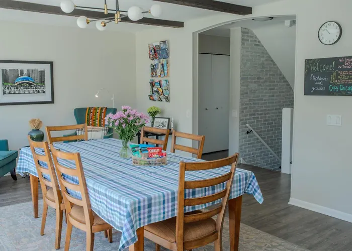 Northside Famlynest Lincoln Sq 4Br 2Ba 2P Rare Find