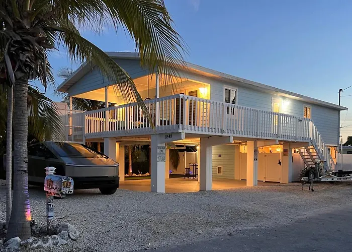 Casa Blue Pelican.