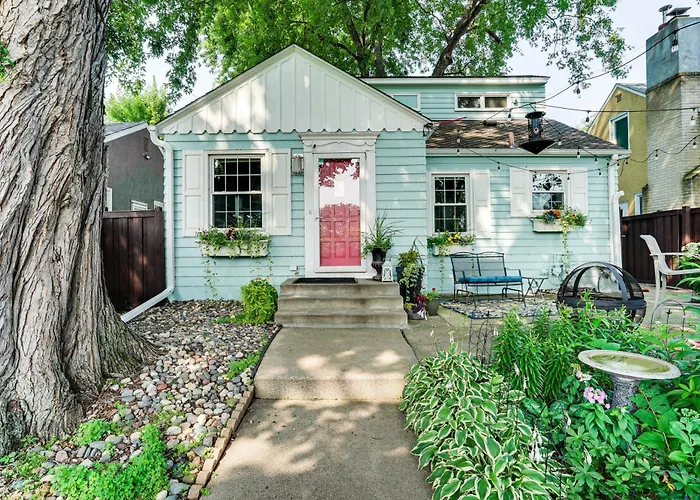 Chic Minneapolis Apt - 6 Blocks To Lake Nokomis!