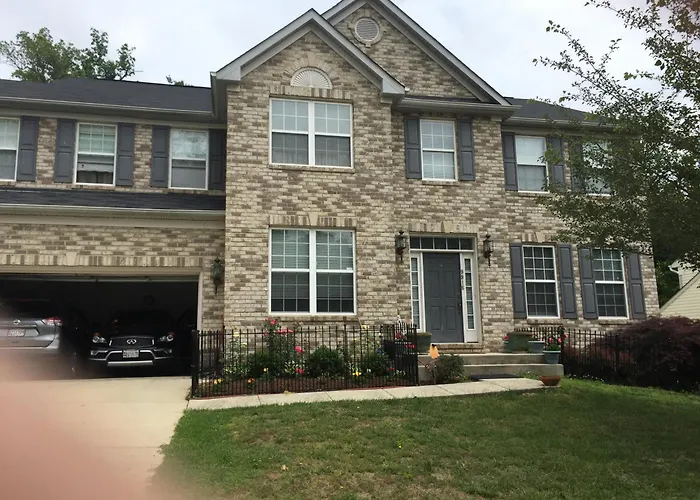 Two Bedroom Apartment In Single Family Home