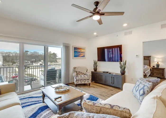 Bright Lewes Condo W/ Balcony, 7 Mi To Beach!