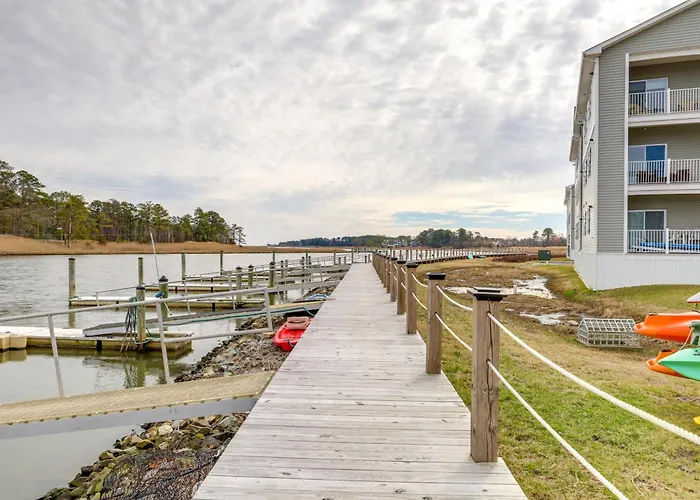 Bright Lewes Condo W/ Balcony, 7 Mi To Beach!