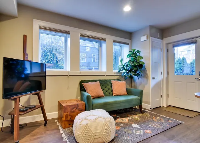 Walkable Portland Studio < 1 Mi To Dtwn!