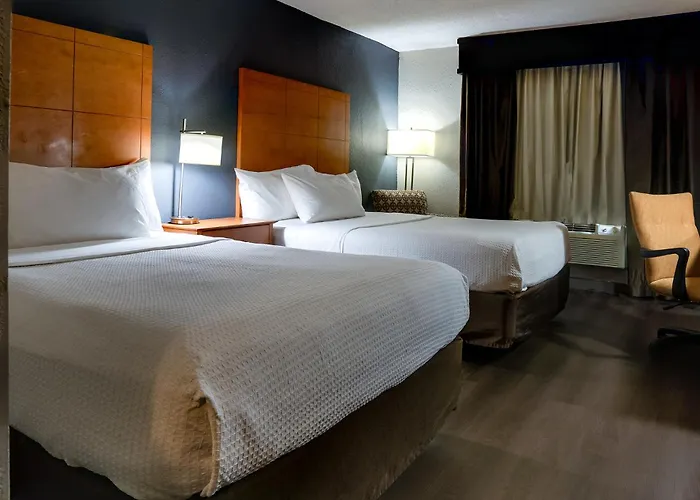 American Inn & Suites