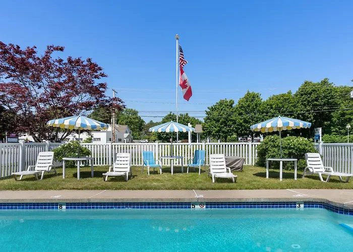 The Beaches Guestrooms And Cottages