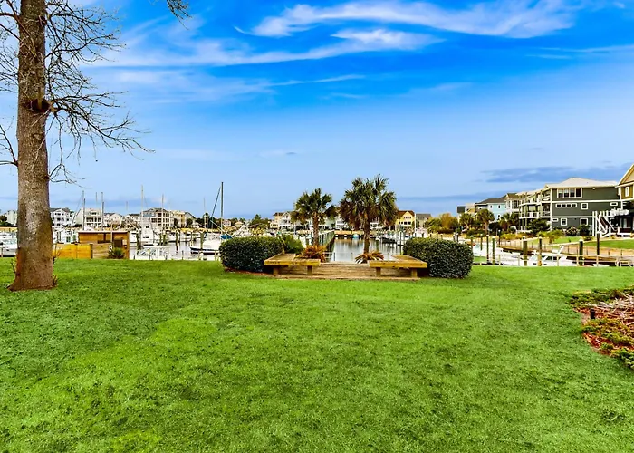 Stj16 Mystic Marina, Unit 204