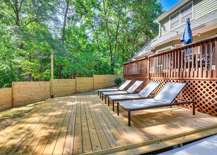 Anderson Retreat: Private Hot Tub & Kayaks!