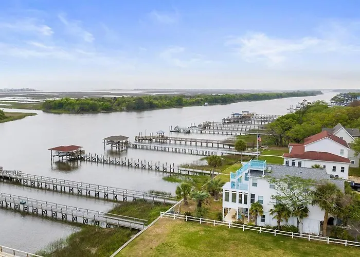 Waterway Escape Full House, Pier And Dock In Ocean Isle Beach, Nc